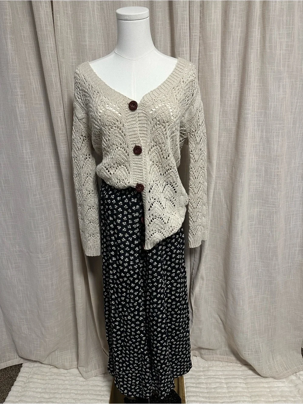 FILO Cream Openwork Button-Front Women's Cardigan Sweater